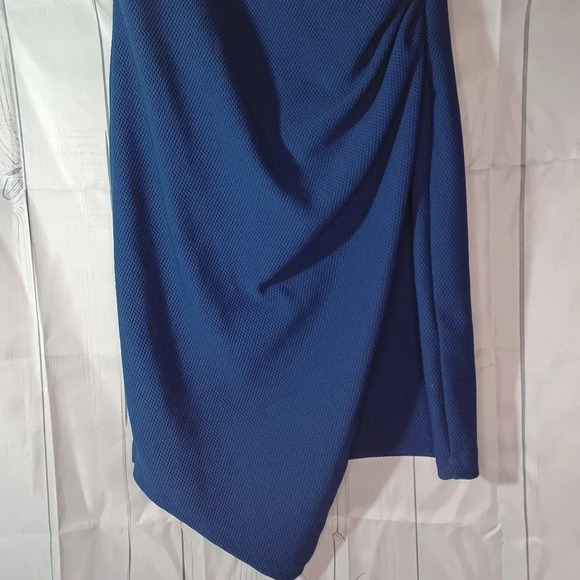 Bisou Bisou v-neck faux wrap asymmetrical blue dress - Picture 3 of 10